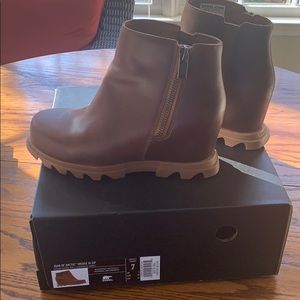 Sorel Joan of Arctic Wedge III Zip Boot Women’s